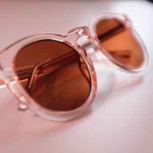 Bonnie Clyde - The Hill Sunglasses in Pink